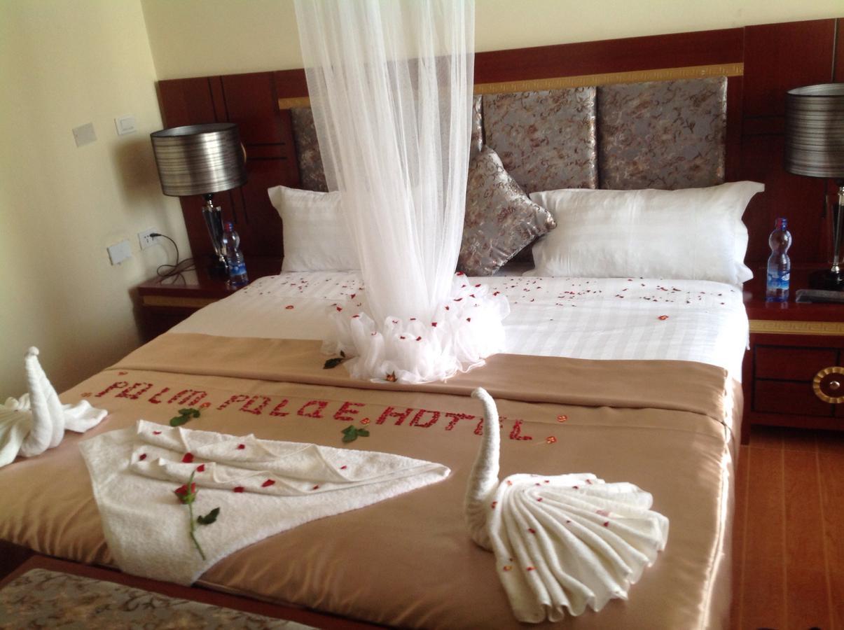 Palm Palace Hotel บาเฮอร์ดาร์ ภายนอก รูปภาพ